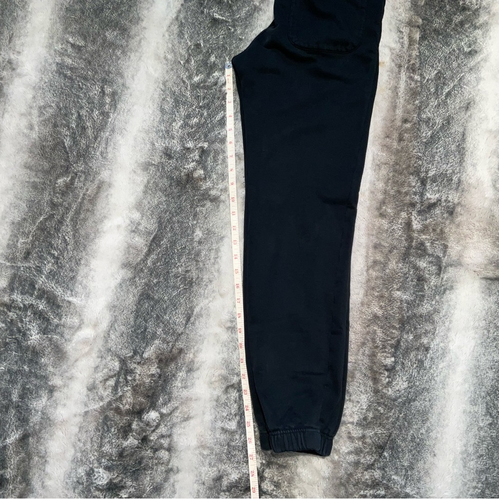 Givenchy Sweatpants - Picture 6 of 6